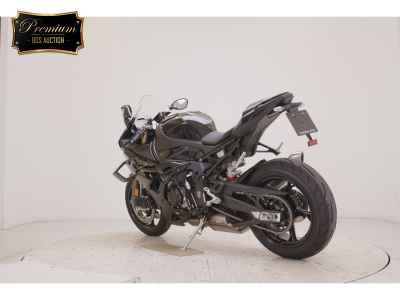 BMW S1000RR 2025