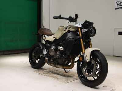 Yamaha XSR900 2025