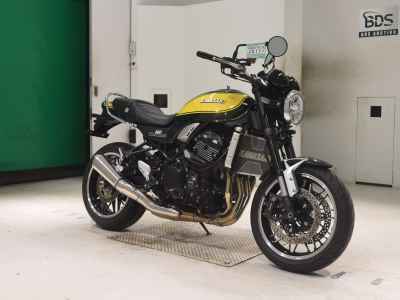 Kawasaki Z900RS 2024