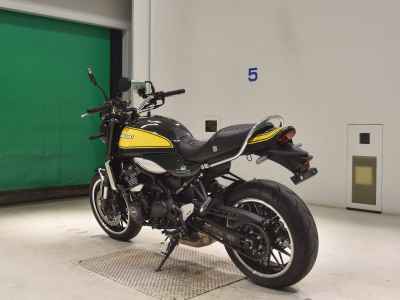 Kawasaki Z900RS 2024