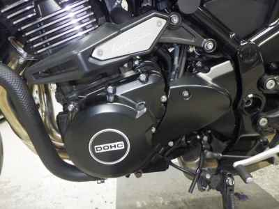 Kawasaki Z900RS 2024