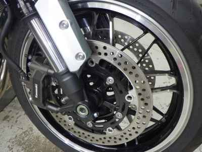 Kawasaki Z900RS 2024