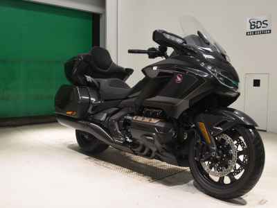 Honda GL1800 Gold Wing Tour DCT 2026