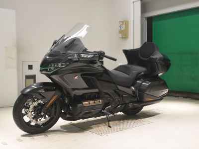 Honda GL1800 Gold Wing Tour DCT 2026