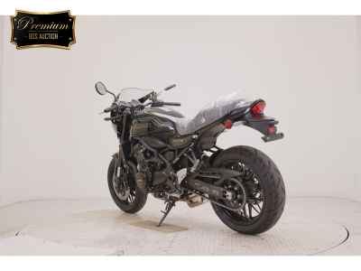 Kawasaki Z900RS Cafe 2026