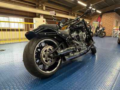 Harley-Davidson Breakout FXBRS1870 2021