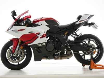 Yamaha YZF-R9 70TH 2026