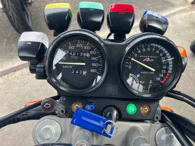 Honda CB400SF