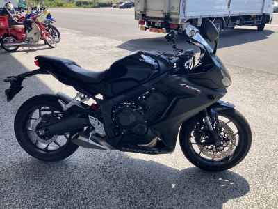 Honda CBR650R 2024