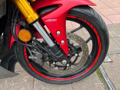 Yamaha YZF-R25 2019