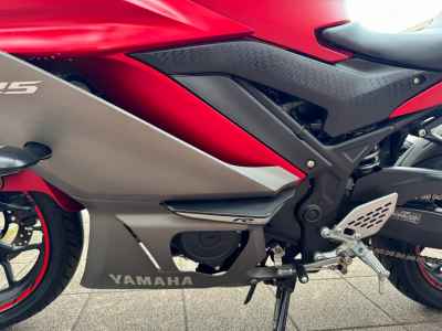 Yamaha YZF-R25 2019