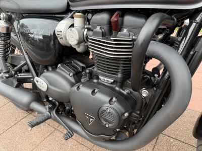 Triumph Bonneville T120B 2024