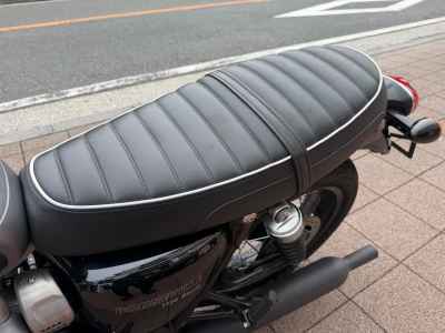 Triumph Bonneville T120B 2024