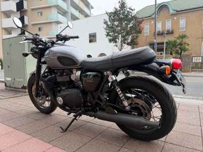Triumph Bonneville T120B 2024