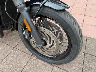 Triumph Bonneville T120B 2024