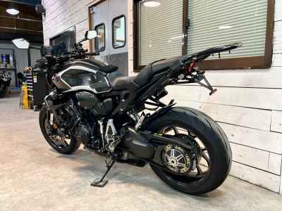 Honda CB1000R 2021