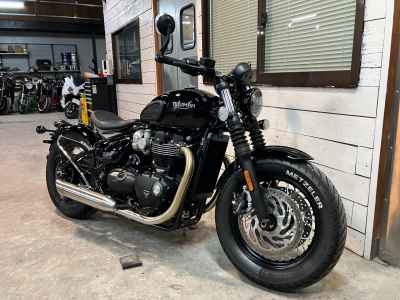 Triumph Bonneville Bobber 2024
