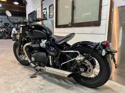 Triumph Bonneville Bobber 2024