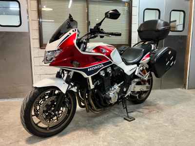 Honda CB1300 Super Boldor 2016