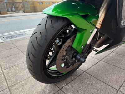 Kawasaki Ninja H2 SX SE 2018