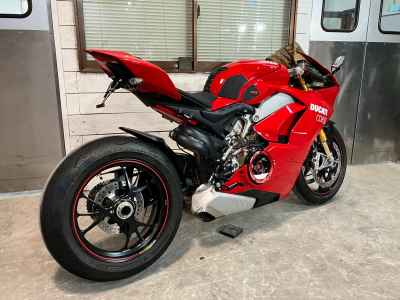 Ducati Panigale V4S 2019