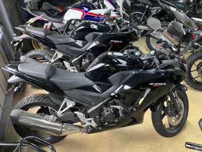 Honda CBR250R 2015