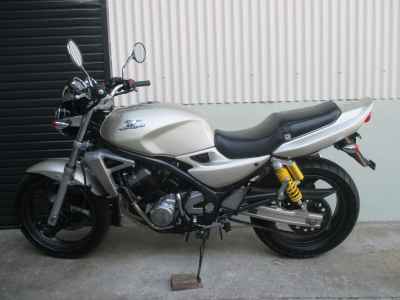 Kawasaki Balius ZR250