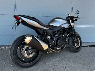 Suzuki SV650S 2021