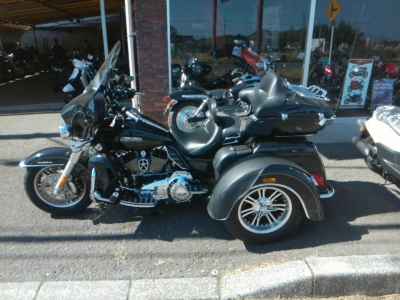 Harley-Davidson TRI Glide Ultra Classic FLHTCUTG1580 2015