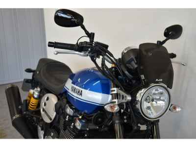 Yamaha XJR1300 2015
