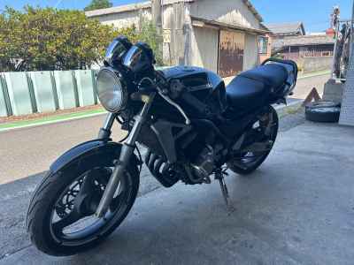 Kawasaki Balius ZR250