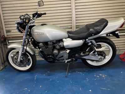 Kawasaki Zephyr 400