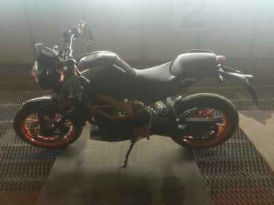 KTM 390 Duke 2016