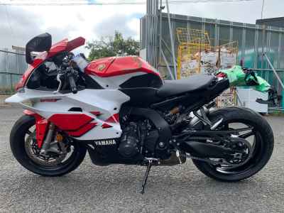 Yamaha YZF-R9