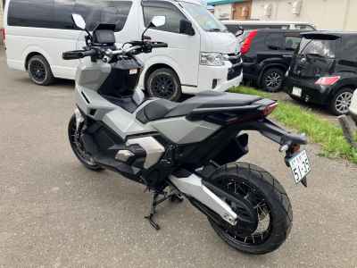Honda X-Adv 750 2025