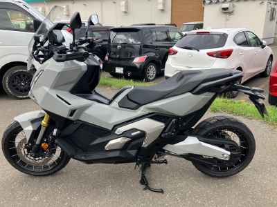 Honda X-Adv 750 2025
