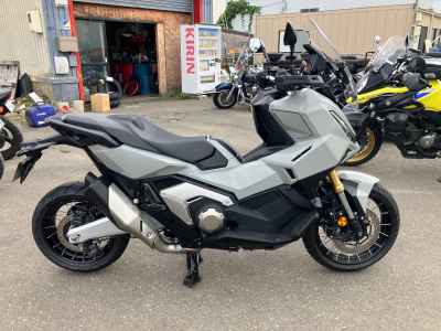Honda X-Adv 750 2025
