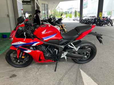 Honda CBR650R 2025