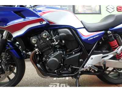 Honda CB400 Super Boldor 2020