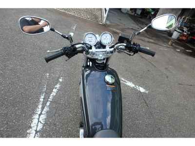 Yamaha SR400 2021