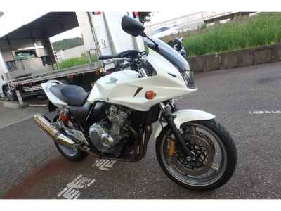 Honda CB400 Super Boldor 2010