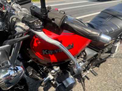 Kawasaki Z125400 KAI 2011