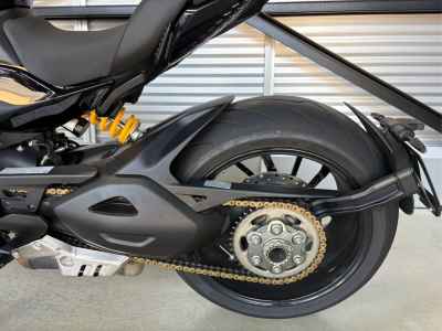 Ducati Diavel V4 2023