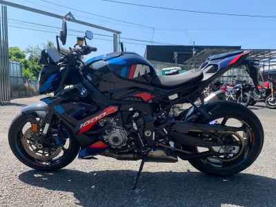 BMW M1000R M Competition 2024