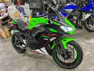 Kawasaki Z650 2022