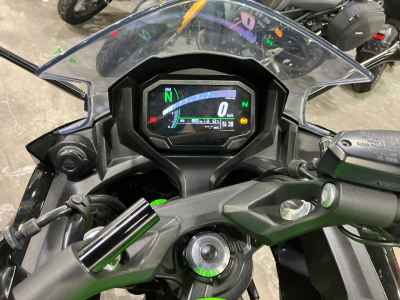 Kawasaki Z650 2022