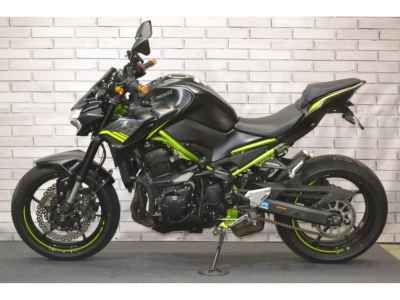 Kawasaki Z900 2021