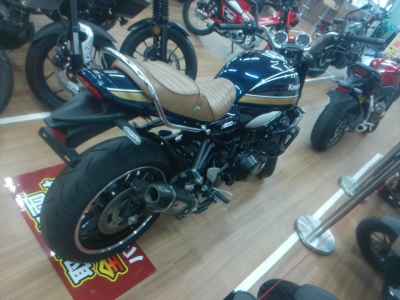 Kawasaki Z900RS 2021