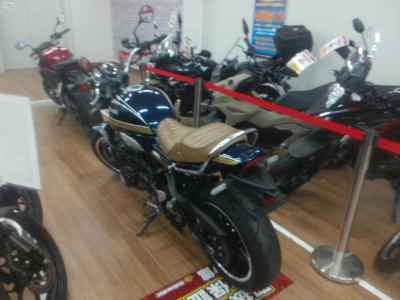 Kawasaki Z900RS 2021