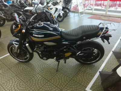 Kawasaki Z900RS 2021